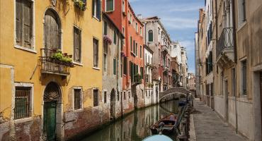 PASSEGGIANDO PER VENEZIA