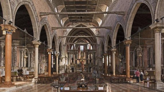 Interni Chiesa di Santo Stefano Venezia